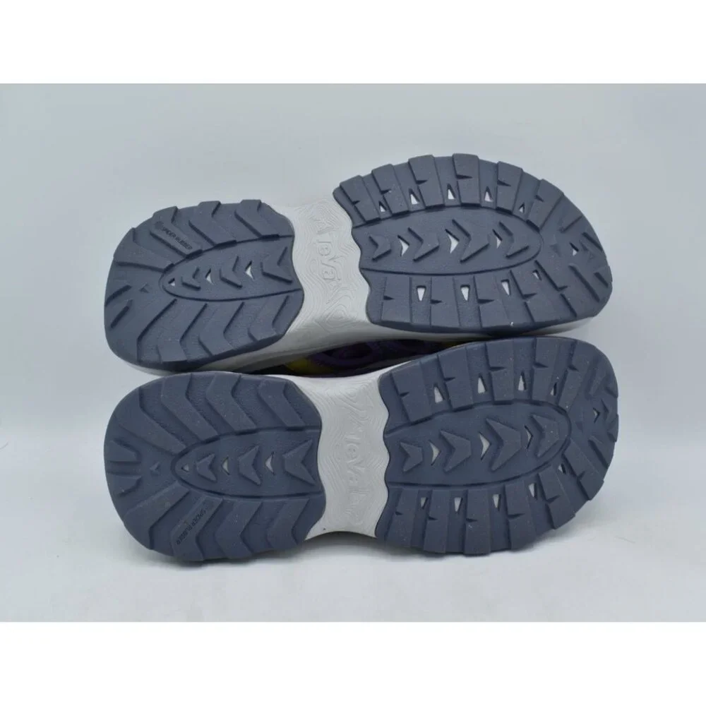 Teva Womens Size 9 Outflow Closed Toe Blue Purple Amphibious Water Shoes‎